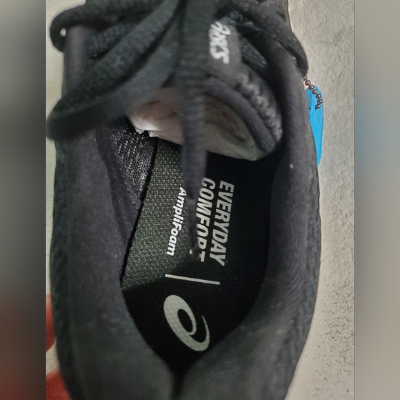 ASICS Gel AmpliFoam Running Shoes, Size 6.5 - Picture 4 of 9